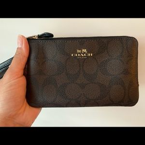 Coach wristlet (brown/black)